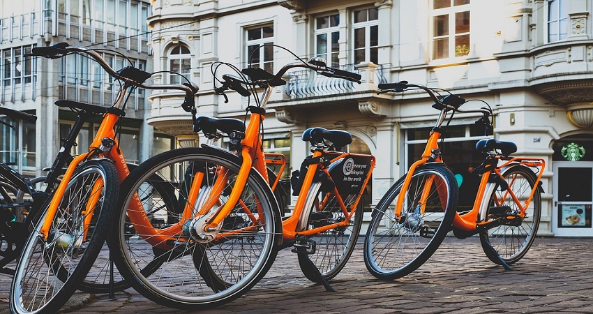 Are Road Bikes Suitable For Touring?